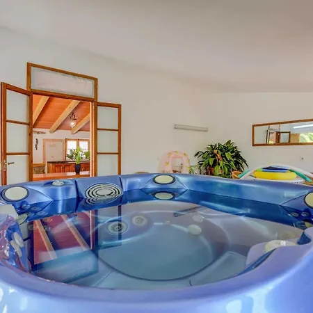 Ca'n Reus Villa *